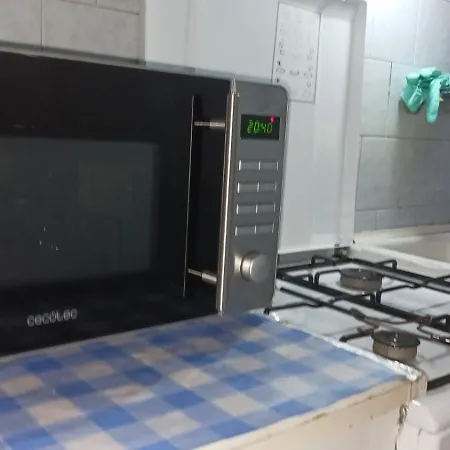 Maggiore 2 Minutes Apartamento