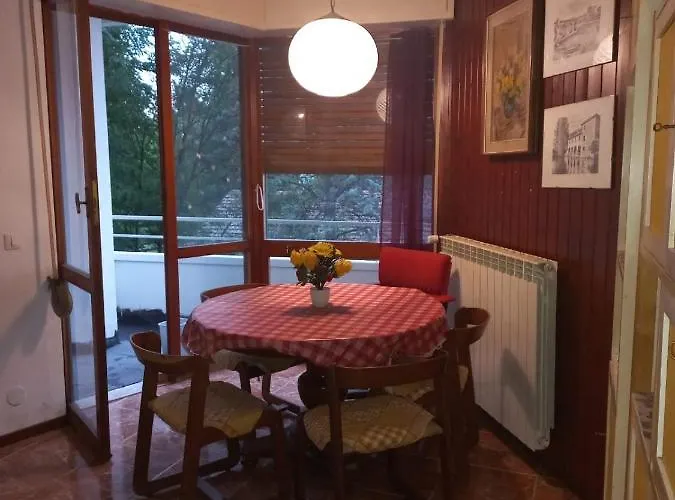 Maggiore 2 Minutes Apartment *